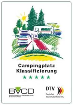 Vorschaubild Schild für ein mit fünf Sternen zertifizierten Campingplatz des Deutschen Tourismusverbandes (DTV) und des Bundesverband der Campingwirtschaft Deutschland (BVCD)