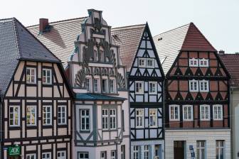 Vorschaubild Fachwerkhäuser prägen das Bild der historischen Altstadt der Rolandstadt und Hansestadt Perleberg, die zur AG historische Stadtkerne zählt